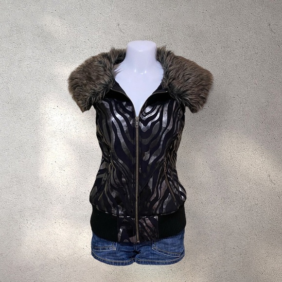 !! SOLD DO NOT BUY !! Powder River Outfitters Vest Fur Collar Panhandle Slim - Picture 1 of 6